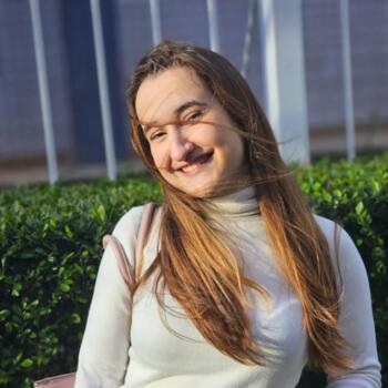 Babysitter in São Paulo (São Paulo): Ana Julia