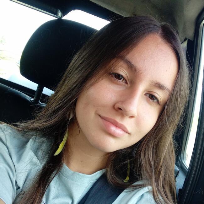 Babá em Palhoça: Leticia P.P