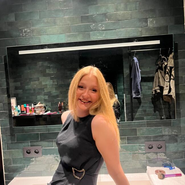 Babysitter in Roeselare: Tessa