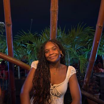 Babysitter in Acworth: Idong