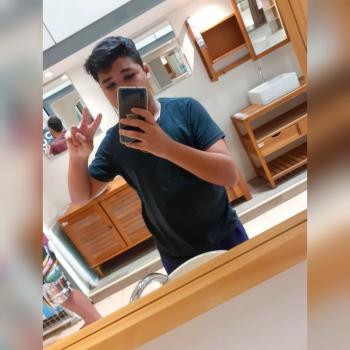 Emprego de babá em Contagem: emprego de babá Victor