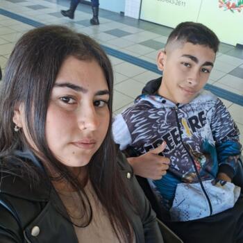 Babysitter in Navegantes: Zaira