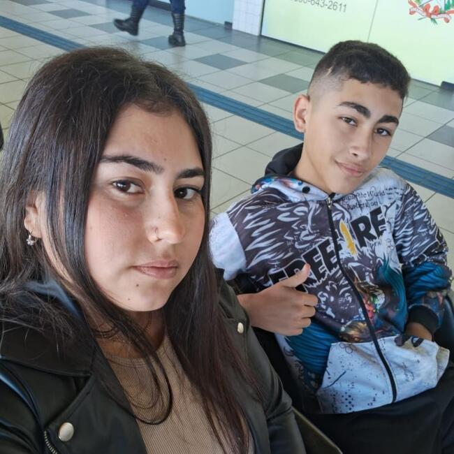 Babysitter in Navegantes: Zaira