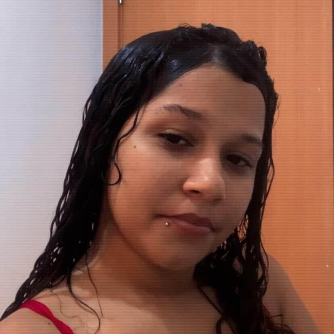 Babysitting job in Uberlândia: Evellyn