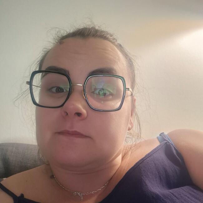 Babysitter in Tours: Chloé