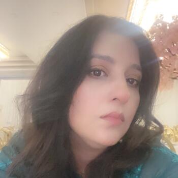 Babysitter in Brierley Hill: Sidra