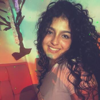 Babysitter in Caracas: Oreanny