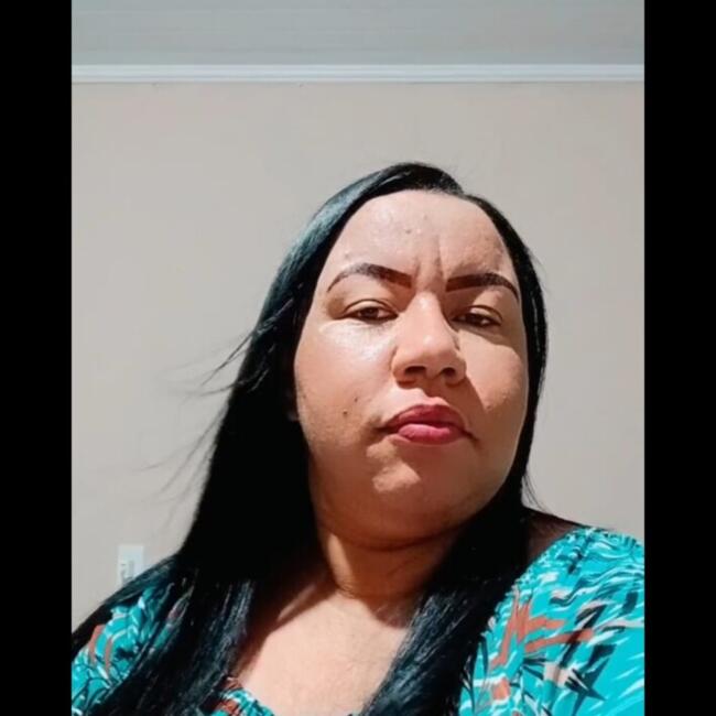 Babysitter in Trindade: Pabla Shirley