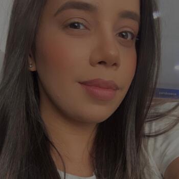 Babá em Feira de Santana: Maria