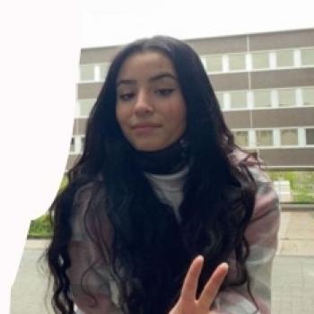 Baby-sitter in Genk: Zilan
