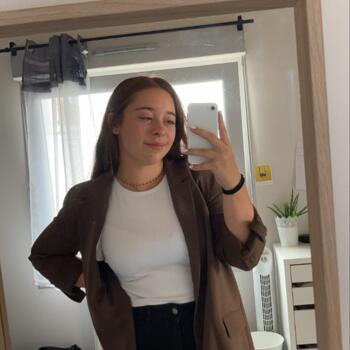 Baby-sitter in Dijon: Jade