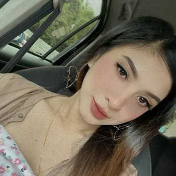 Babysitting job in Johor Bahru: babysitting job Wawa Azmi