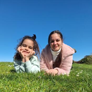 Δουλειά για babysitter στην περιοχή A Coruña: δουλειά φύλαξης παιδιών Claudia