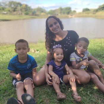 Babysitting job in Goiânia: babysitting job Sabrynna