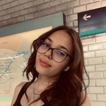Babysitter Loures: Lara