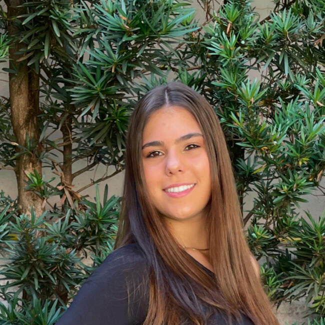 Babá em Curitiba: Mariana