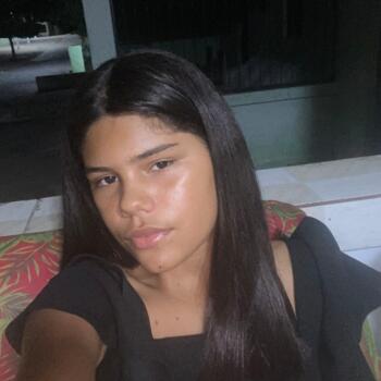 Babysitter in Itatuba: Britney