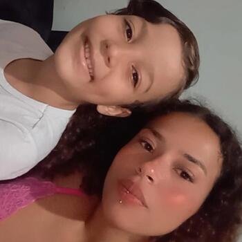 Emprego de babá em Arapiraca: emprego de babá Vanessa