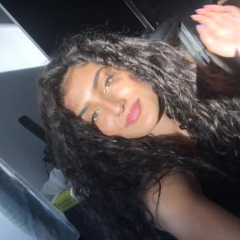 Babysitter in Saint-Herblain: Carla