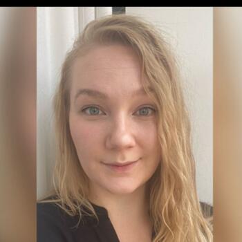 Babysitting job in Gorey: babysitting job Lyydia Abigail
