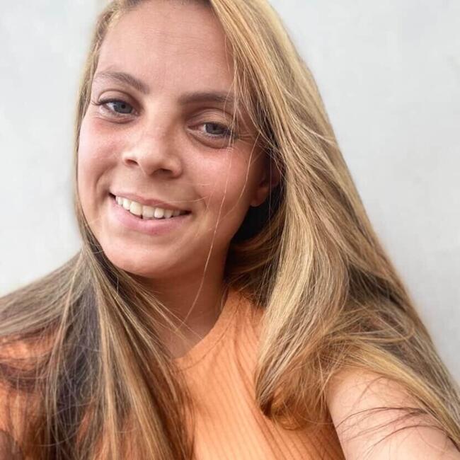 Babysitting job in Castro: Aline