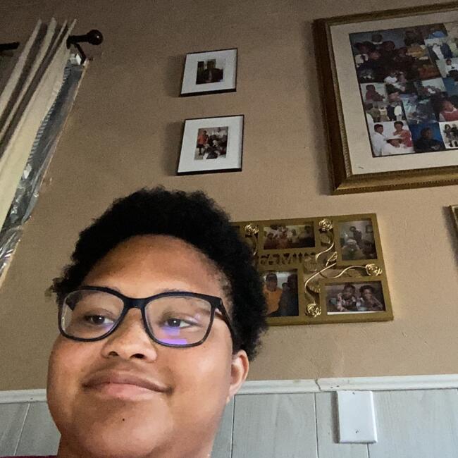 Babysitter in Suffolk: Leila