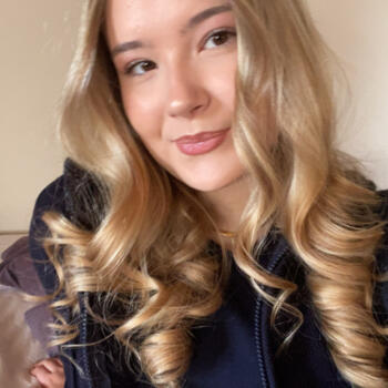 Babysitter in Geretsried: Carolina