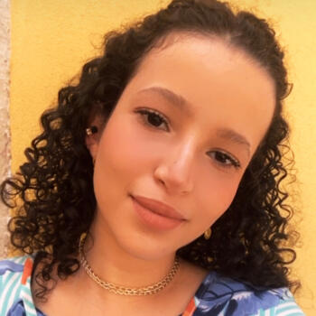 Babysitter em Cascais: Ana Luiza