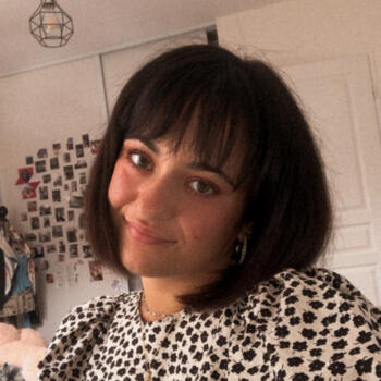 Babysitter in Clermont-Ferrand: Emma