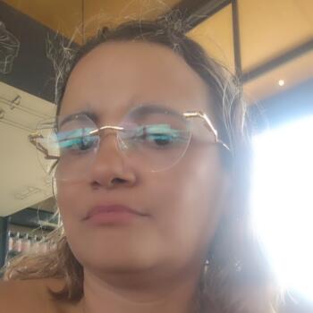 Babysitter Goiânia: Francisca