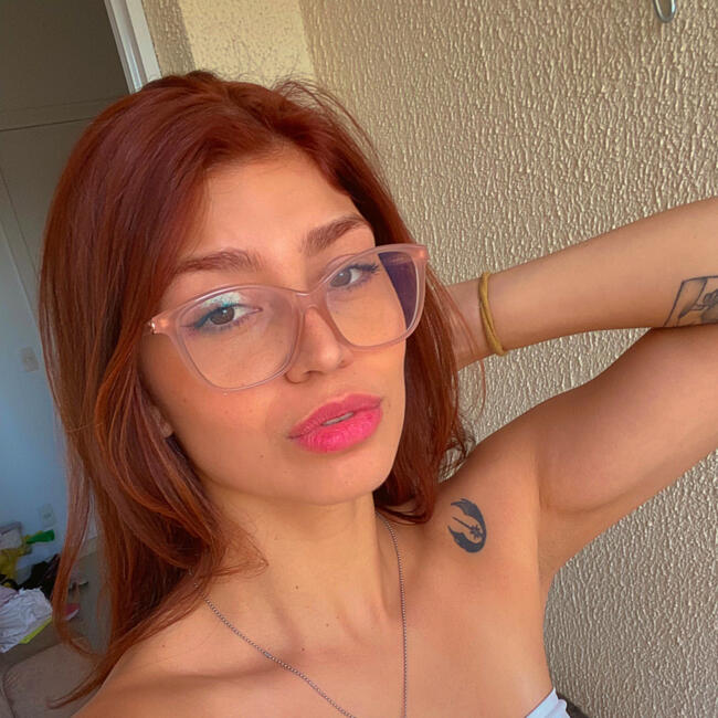 Babysitter in Curitiba: Joyce