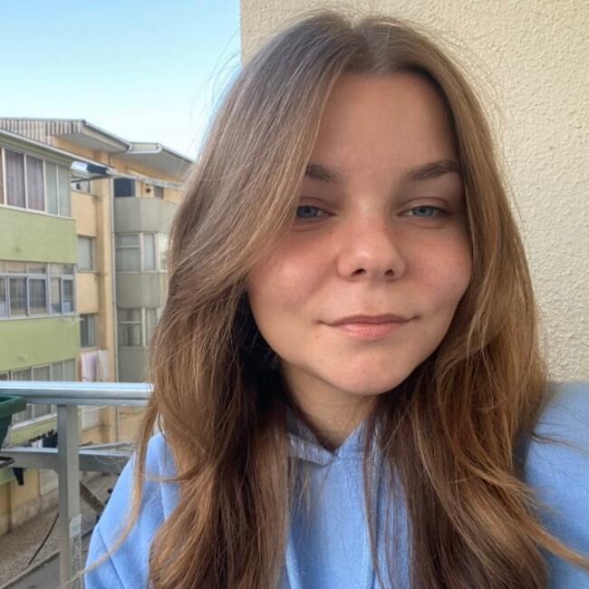 Babysitter in Sobreda: Anastasia