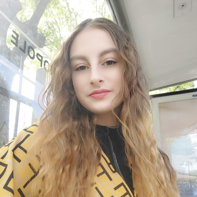 Babysitter στην περιοχή Μασσαλία: Anais
