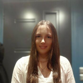 Babysitter Saint-Alban (Bretagne): Cloé