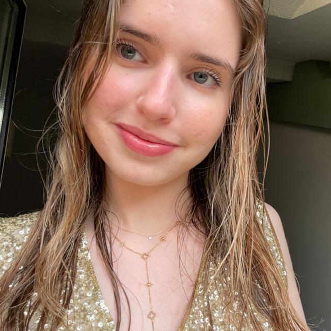 Babysitter in Talence: Pearl