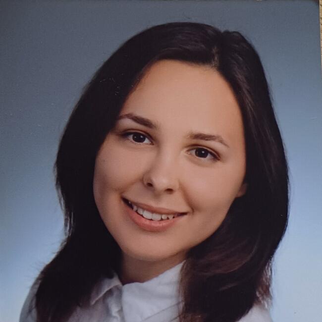 Bébiszitter Pécs területén: Eszter