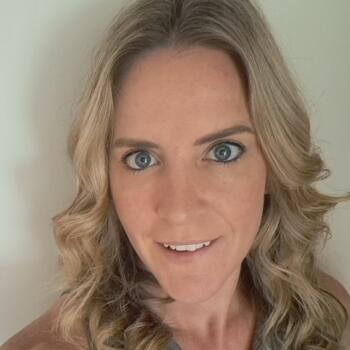 Babysitter Perth: Cherie