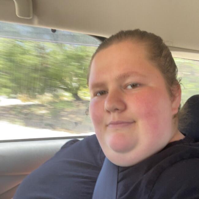 Babysitter in Adelaide: Felicity