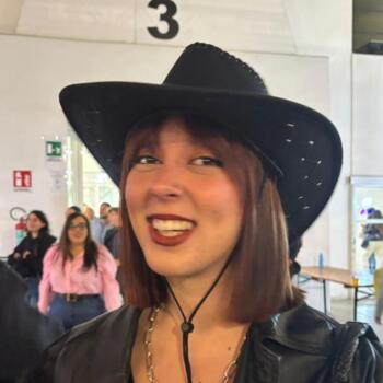 Babysitter in Ferrara: Giulia