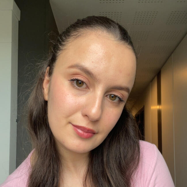 Babysitter in Créteil: Sabrina