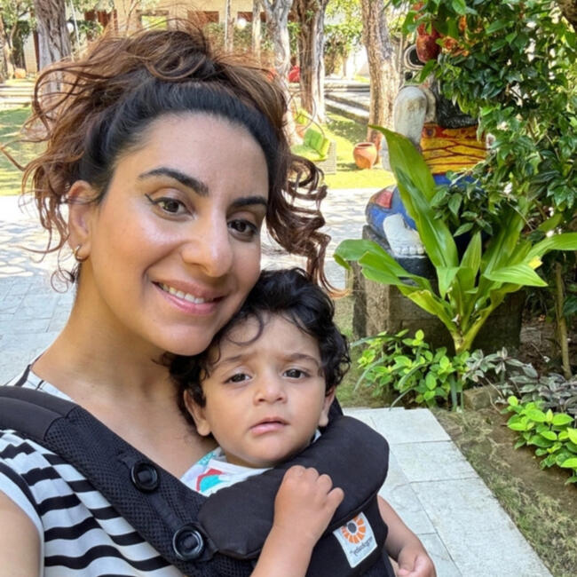 Babysitting job in London: Zahra