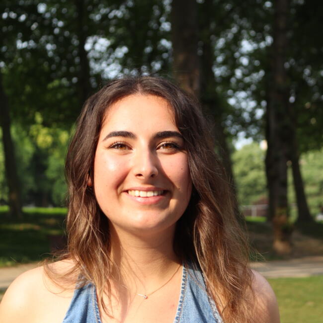 Babysitter in Brussel: Lucie