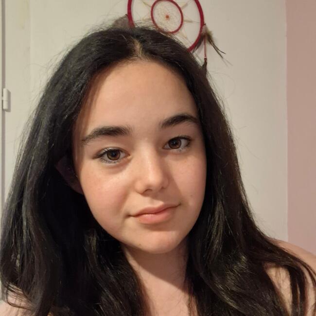 Babysitter in Valréas: Layannah