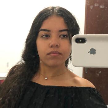Babysitter in Uberlândia: Maria