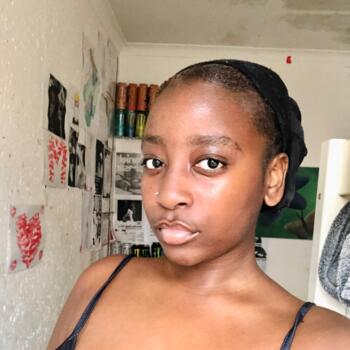 Babysitter in Roodepoort: Mpho