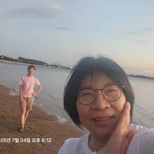 광주광역시에 있는 베이비시터: LEE