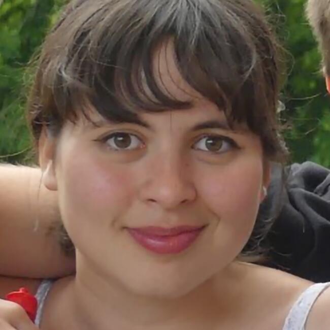 Babysitter in Dijon: Lucie