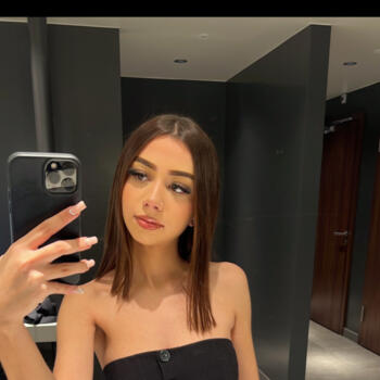 Baby-sitter in Meyrin: Elodie