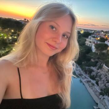 Babysitter Prague: Barbora