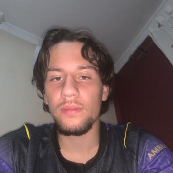 Babysitter in Montreuil: Mehdi